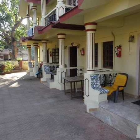 R Mansion Calangute Exterior foto