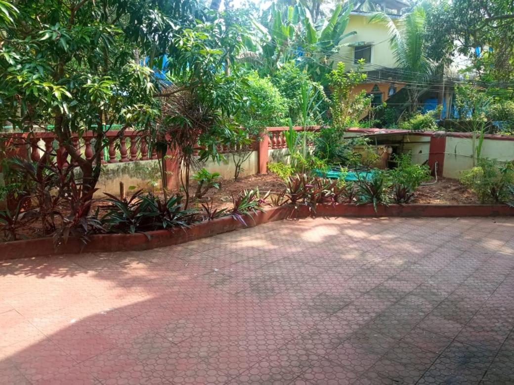 R Mansion Calangute Exterior foto